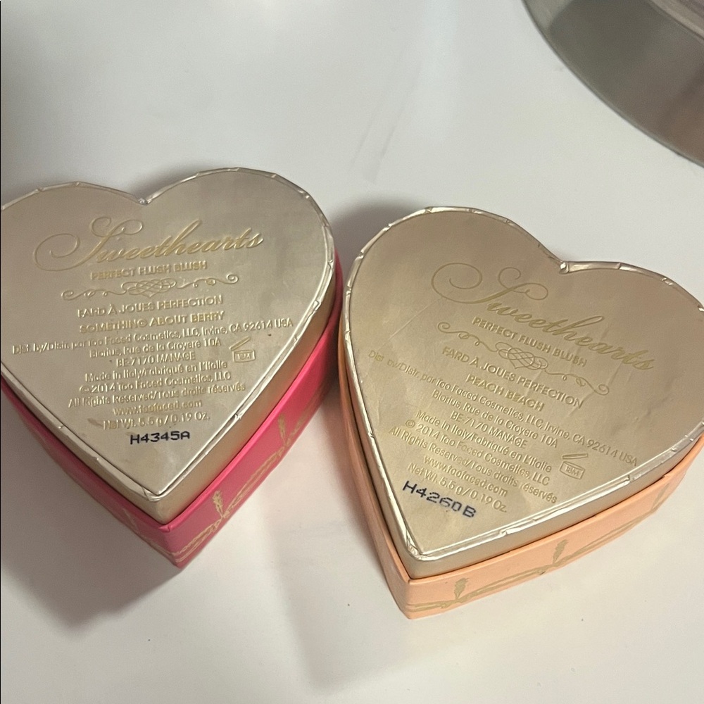 Too Faced Sweethearts Perfect Flush Blush-Something About Berry & Peach Beach - Picture 3 of 3